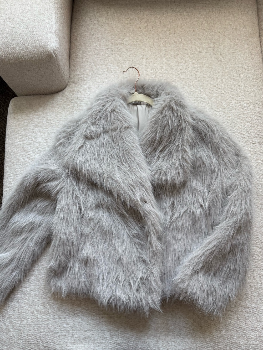 Women’s Faux Fur Jacket in Light Gray